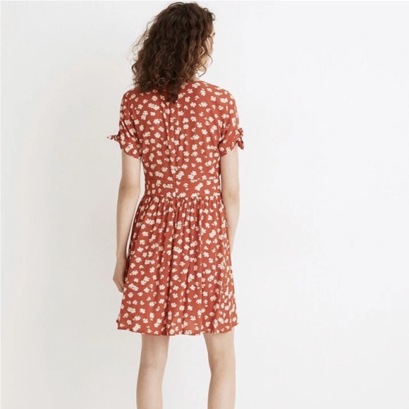 Madewell Happy Hibiscus Button Front Mini Dress Red Floral Size 10 - Picture 3 of 16